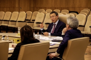 2022 жылғы 11 қарашада Нұрлан Әбдіровтің Төрағалығымен ҚР ОСК жанындағы Сарапшылық кеңестің бірінші отырысы өтті.