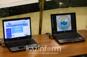 ОСК екі шетелдіктен халықаралық байқаушы куәлігін қайтарып алды