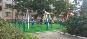Жаңа балалар алаңқайы бой көтерді