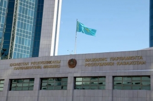 Как референдум изменит полномочия парламента РК, рассказал политолог
