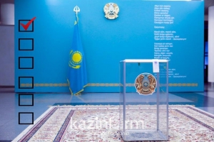 Президент сайлауы неліктен күзге белгіленді – Ерлан Қошановтың жауабы