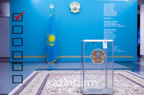 Президент сайлауы неліктен күзге белгіленді – Ерлан Қошановтың жауабы